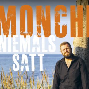 Monchi von Feine Sahne Fischfilet auf Lesereise live in Berlin